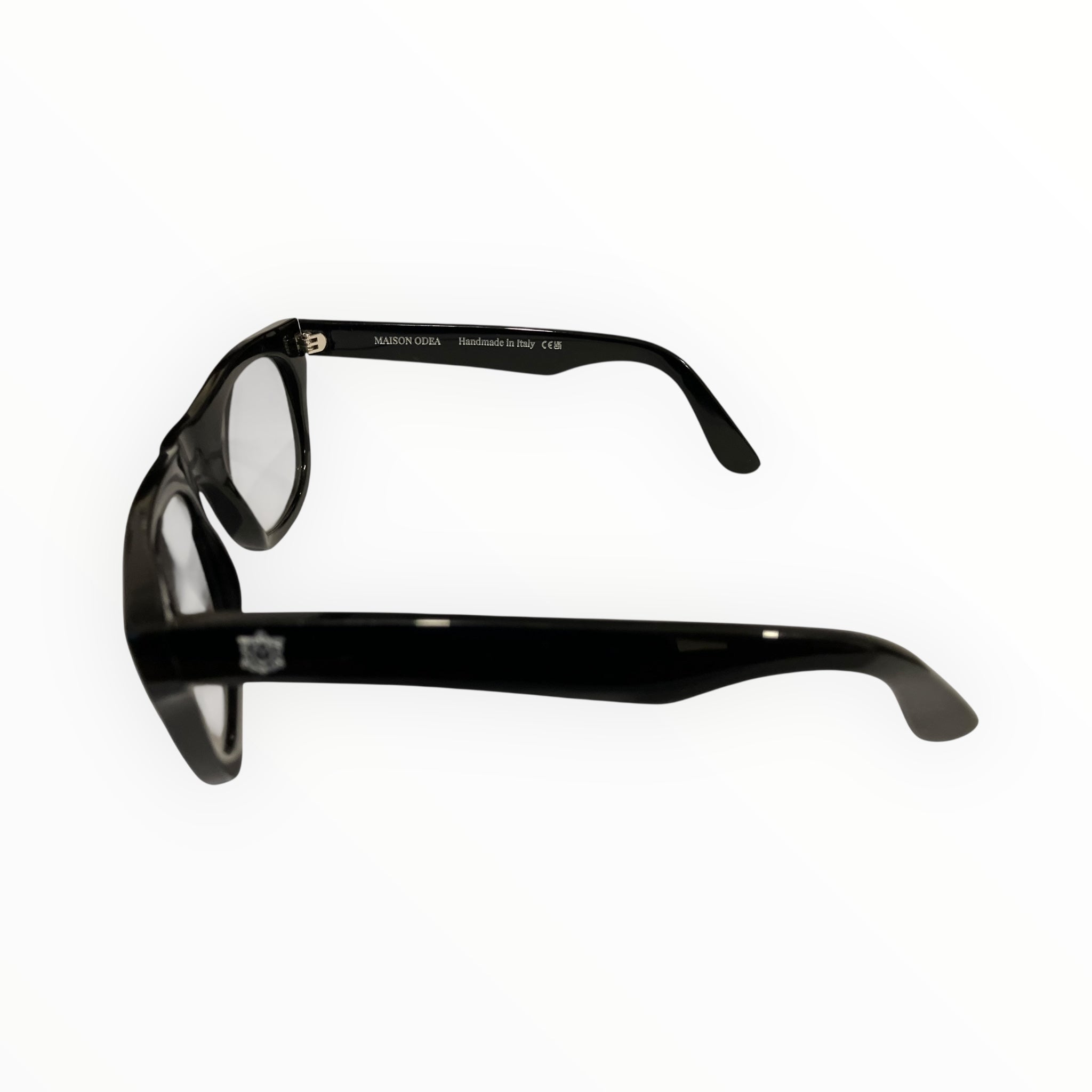 Beverly Icon Grey lenses/Black Frame
