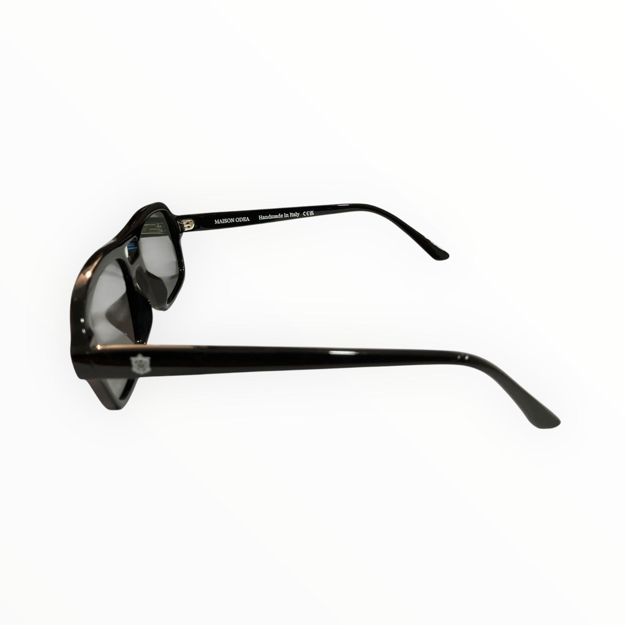 Mayfair Gentleman- Green lenses/Black Frame