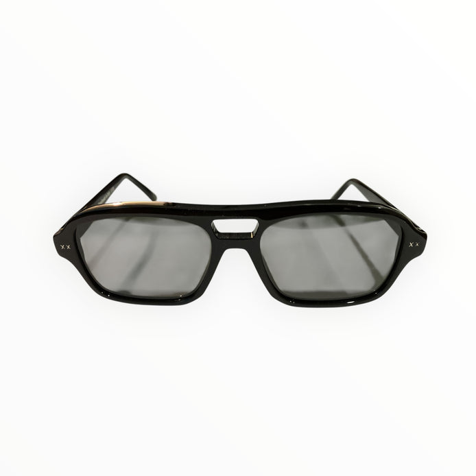 Mayfair Gentleman- Green lenses/Black Frame